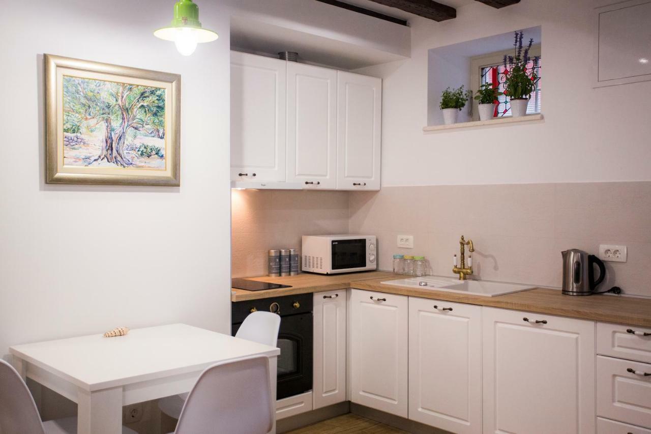 Studio Apartman Ana Split Eksteriør bilde