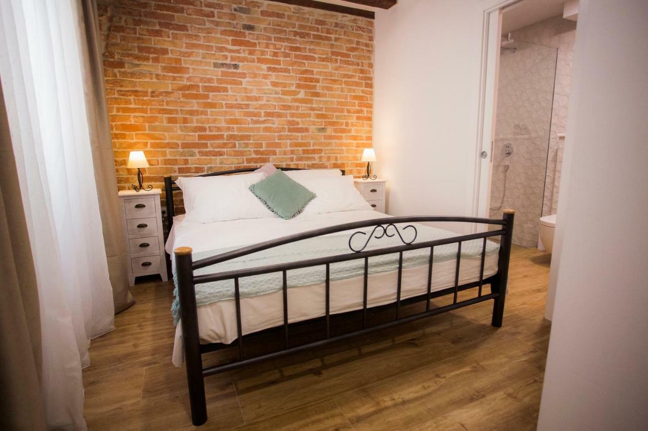Studio Apartman Ana Split Eksteriør bilde